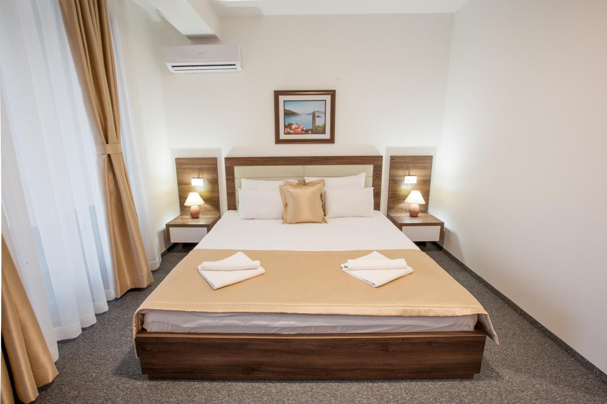 Hotel Sokoline Mandici Habitación foto